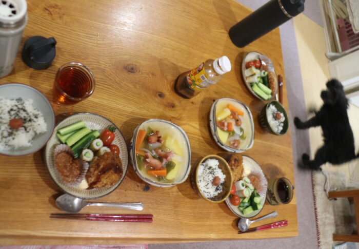 夕食作りは